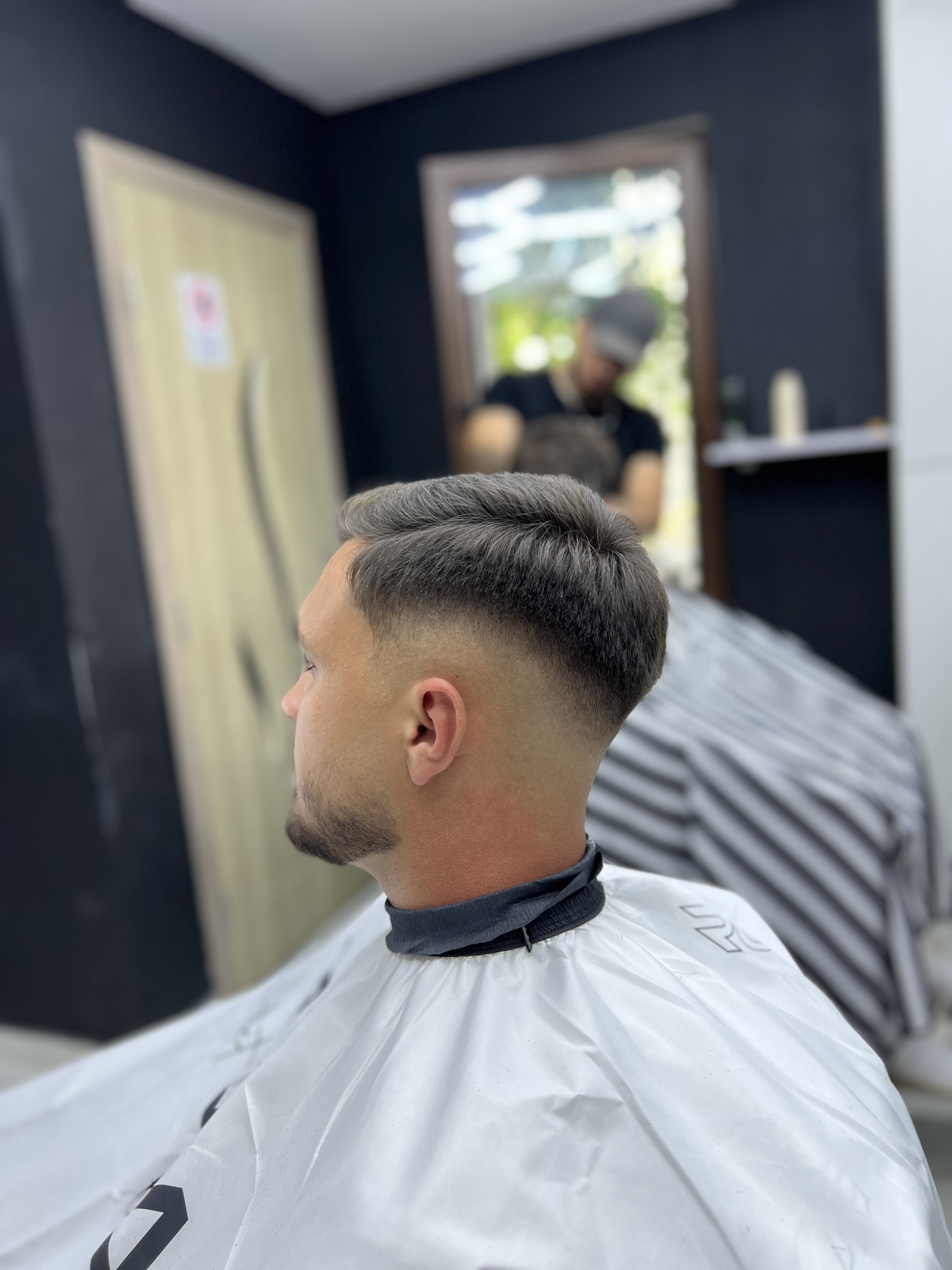 💈